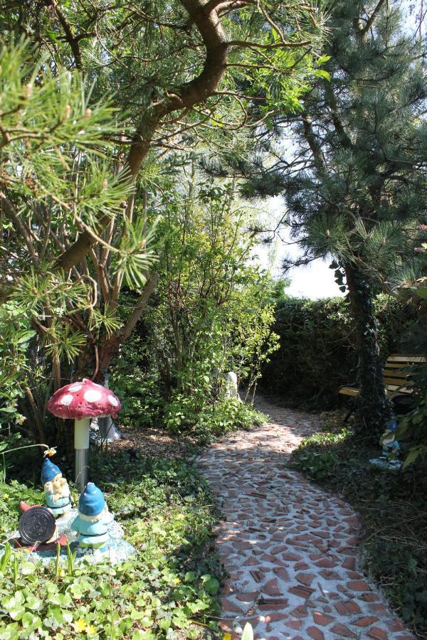 B&B Elbahof, Goed En Goedkoop! Hem Εξωτερικό φωτογραφία